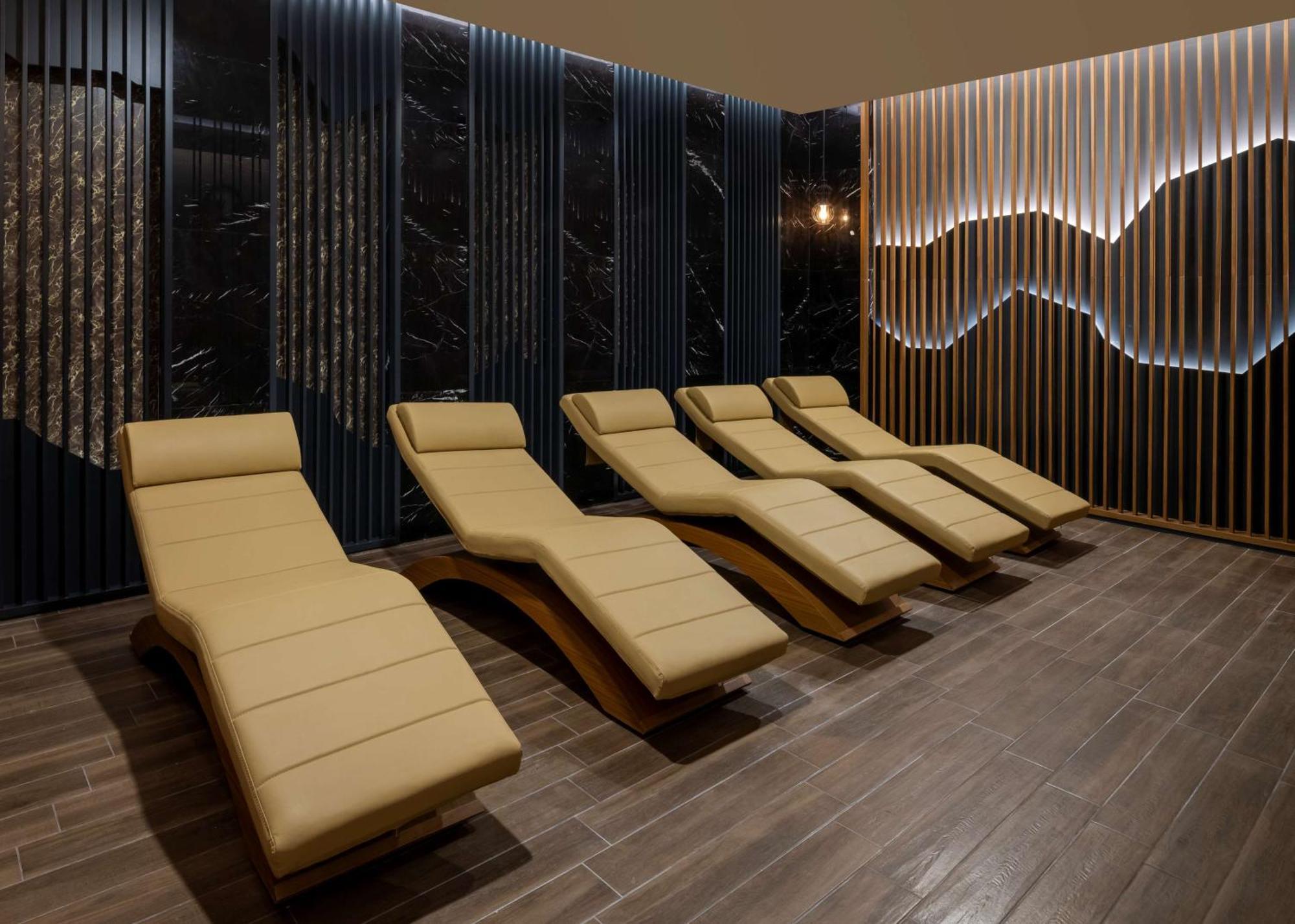 Doubletree By Hilton Manisa Exterior foto